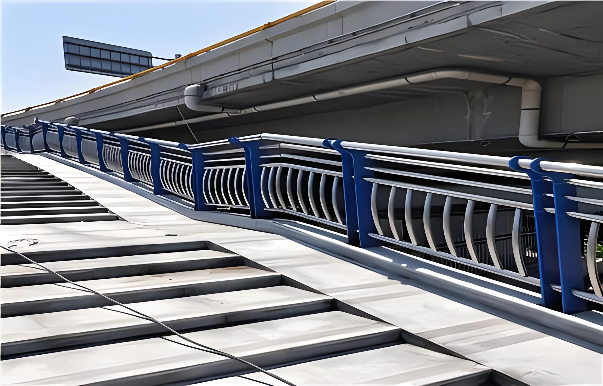 铁门关不锈钢桥梁护栏维护方案：确保安全，延长使用寿命